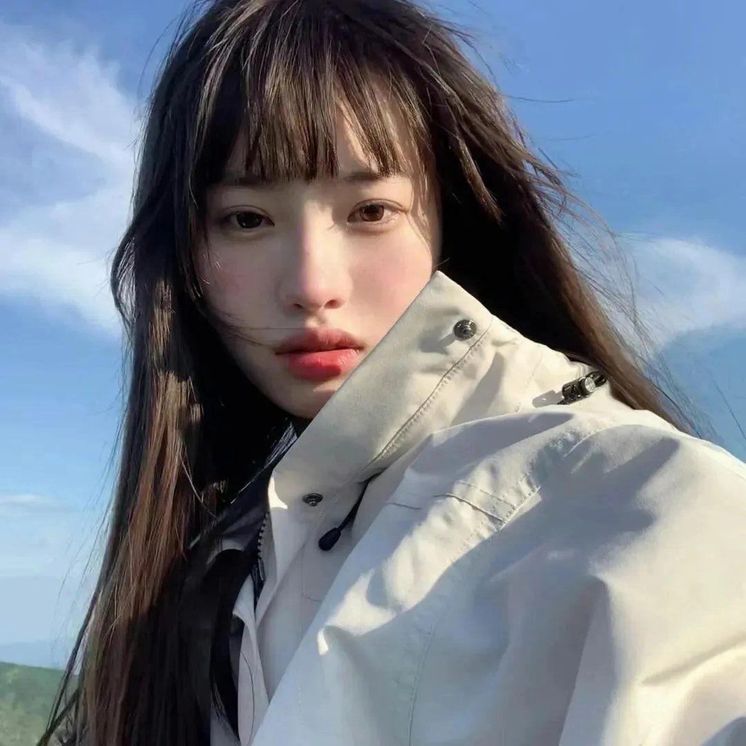 荒岛美女